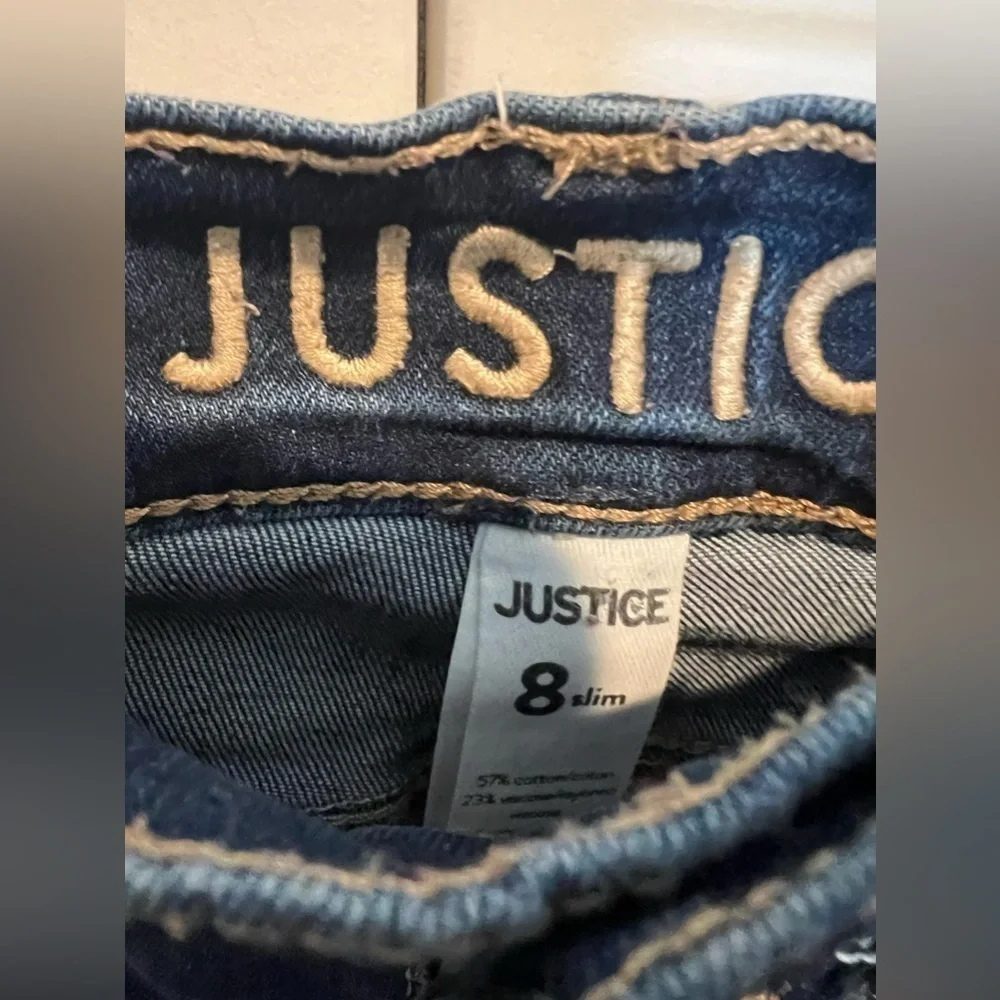 KJ1. Justice 8 Slim Girls Jeans super distressed • Rise 8 • Inseam 22